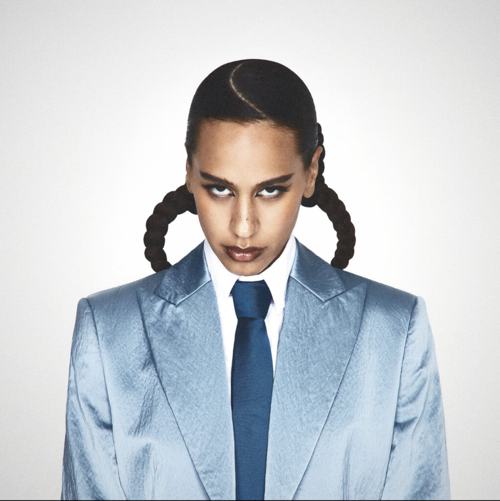 Read more about the article Maeve